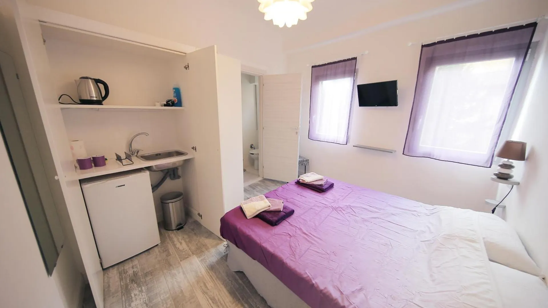 Guesthouse La Viola Florence Italy